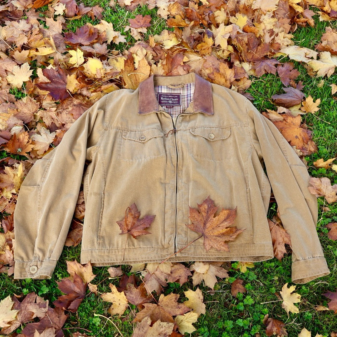 The Art of Vintage: How to Curate a Timeless Wardrobe